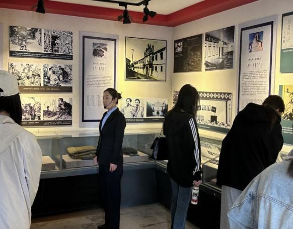 _cgi-bin_mmwebwx-bin_webwxgetmsgimg__&MsgID=353641636240706523&skey=@crypt_2b79ef40_f6a94462cd36e114371bfcf60ca13265&mmweb_appid=wx_webfilehelper