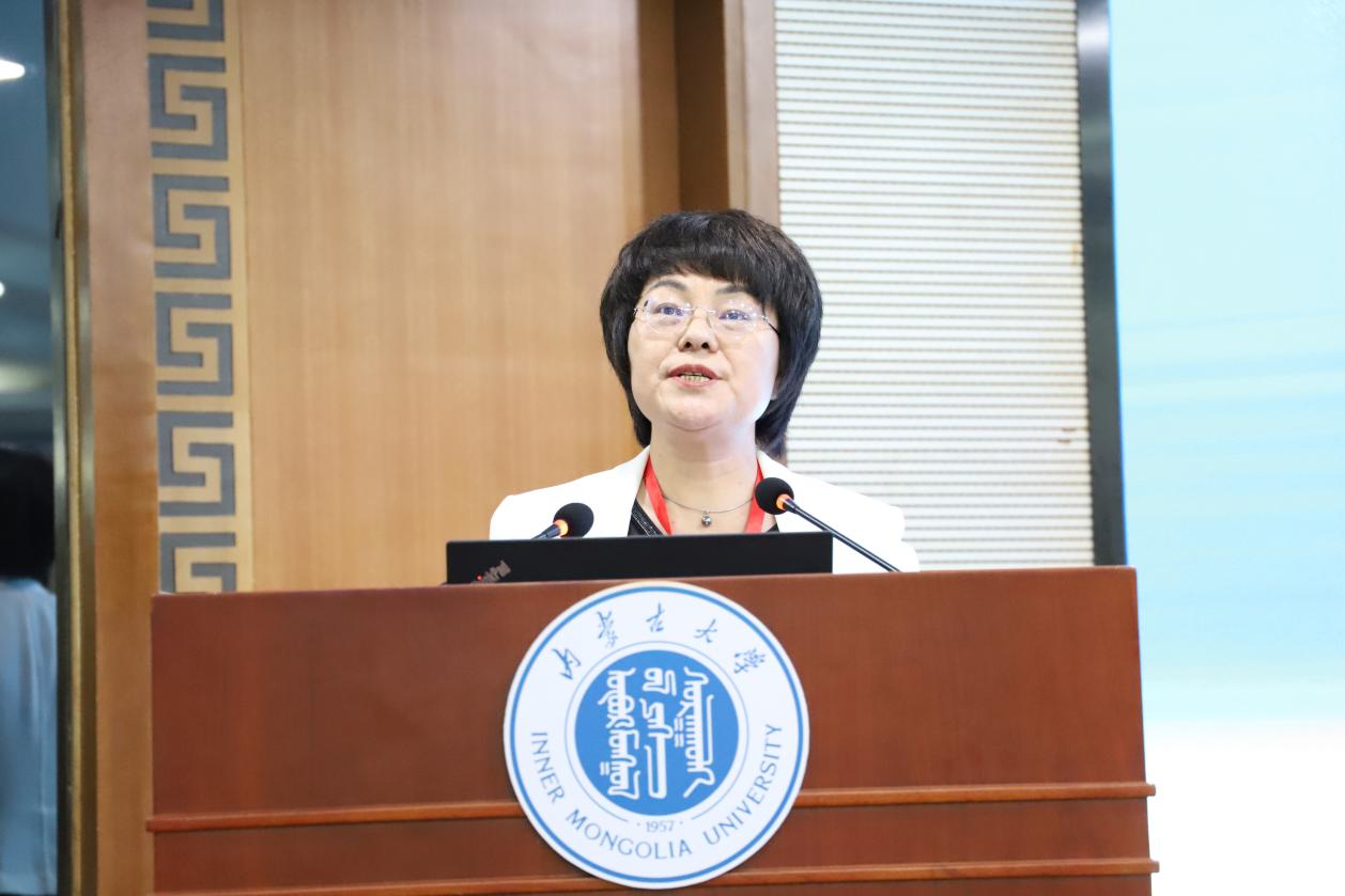 a8896b19bb14f21ab68f26caf995f2af